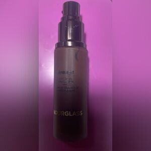 Hourglass Ambient Soft Glow Foundation - 17.5